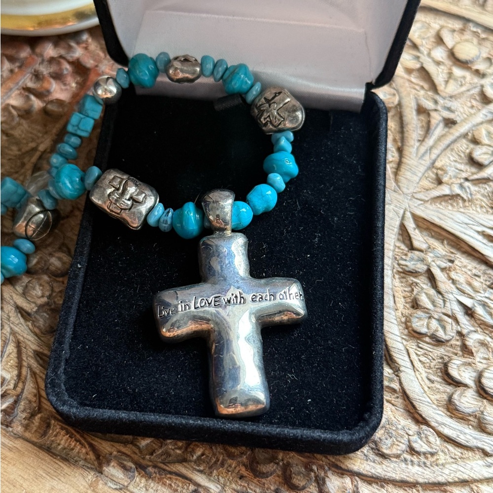 Vintage cross necklace with turquoise - Picture 2 of 4